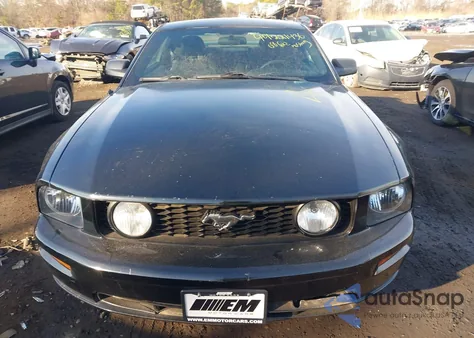 2008 Ford Mustang Gt Deluxe/Gt Premium z USA, uszkodzony, nr VIN 1ZVHT82H785143146